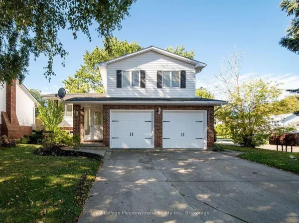 13 Thompson Dr, Norfolk County, ON N0A 1N4