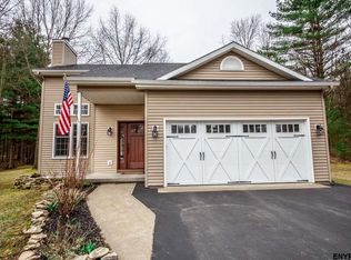 173 Rimbrave Dr, Gansevoort, NY 12831