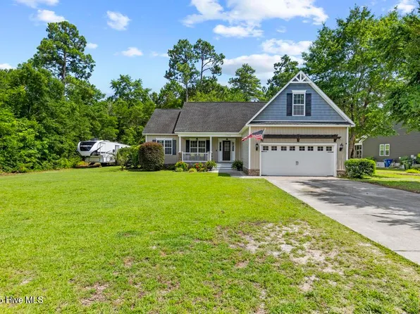 1715 Chadwick Shores Drive, Sneads Ferry, NC 28460