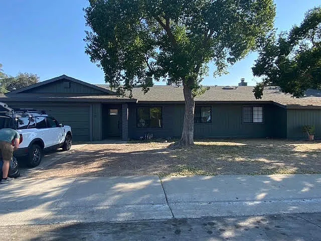 1072 Hayer Cir