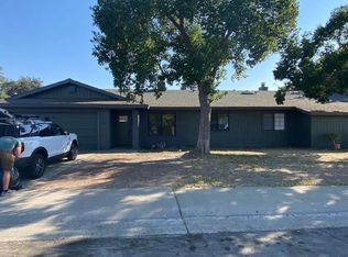 1072 Hayer Cir, Rio Linda, CA 95673