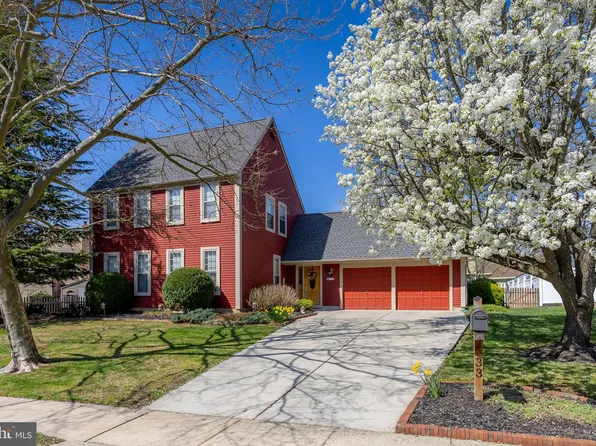 33 Tattersall Dr, Mantua, NJ 08051