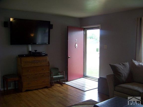 5th image of 1204 Kennedy St