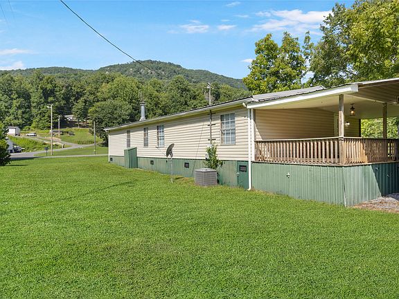 2nd image of 844 Cartwright Loop