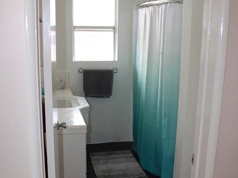 526 Main St #202 — Photo 8