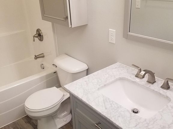 Front shared bath
