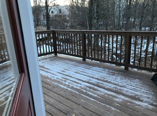 51 Maple St APT 2, Bethlehem, NH 03574