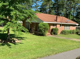 1110 Pine Cir, Smackover, AR 71762