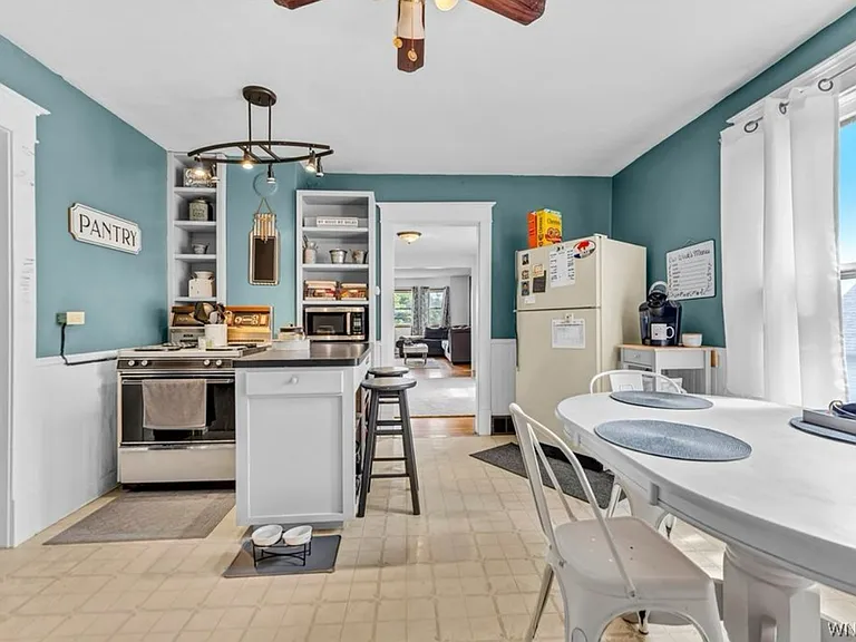 216 Curtiss St #2 — Photo 8