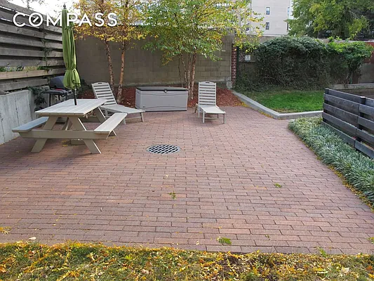 Sold by Compass | media 10