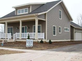 Vintage Neighborhood, Plymouth, WI 53073