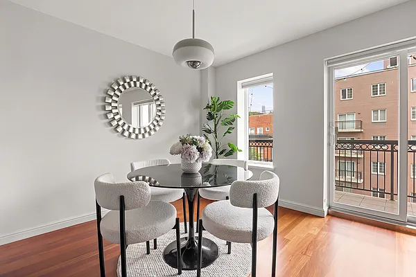 Dining area, photo 1
