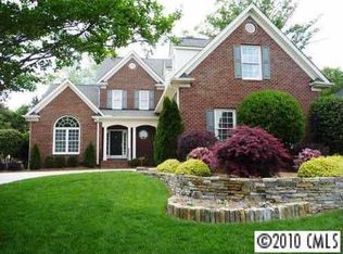 4732 Snow Dr, Harrisburg, NC 28075