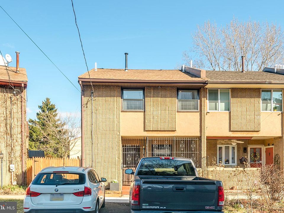 1st image of 1309 N Orianna St