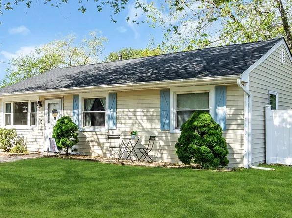 530 Alfred Lane, Toms River, NJ 08753