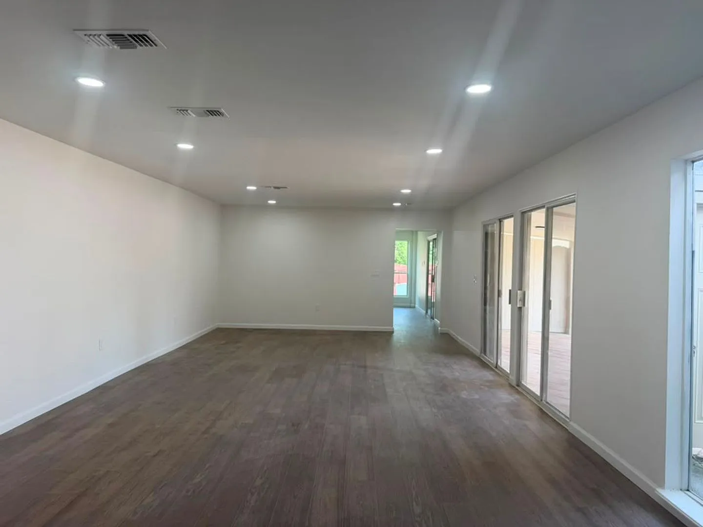 For Rent 12010 Sailing Away St, San Antonio, TX 78233 — Photo 3