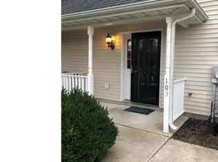103 Downey Oak Cir, Camden Wyoming, DE 19934