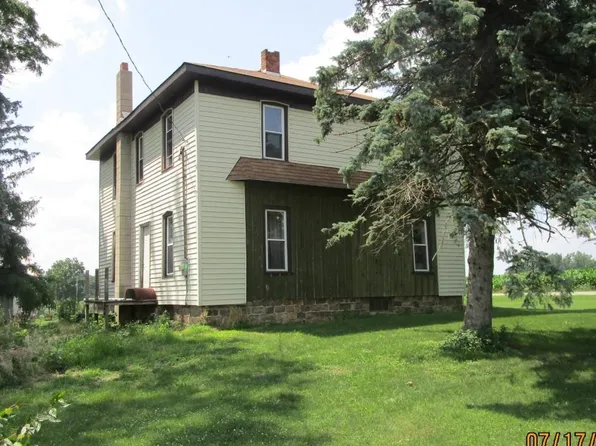 999 Lukesport Rd, Quincy, MI 49082