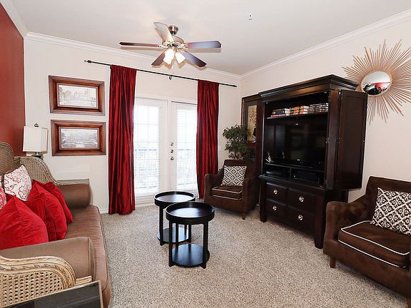 3rd image of 1580 Mira Lago Blvd #211