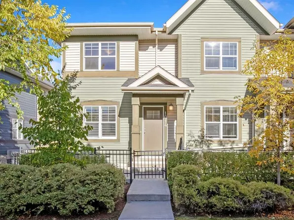 1014 McKenzie Towne Vlg SE, Calgary, AB T2Z 1E4
