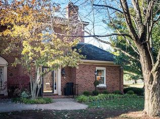 400 Redding Rd APT 10, Lexington, KY 40517