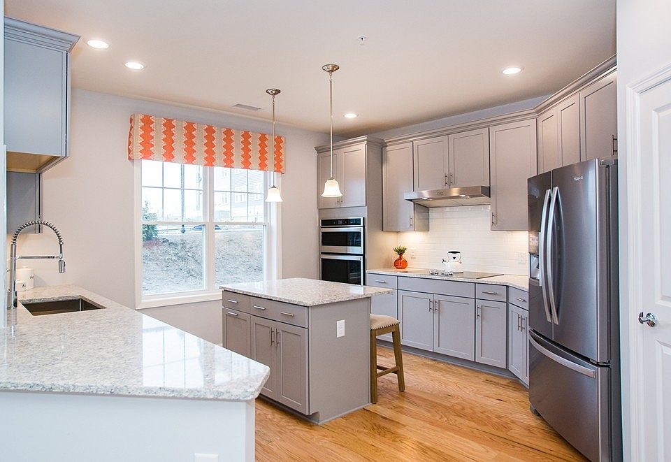 1st image of 2113 Pennington Dr #2113