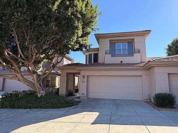 2 car garage and front walkway