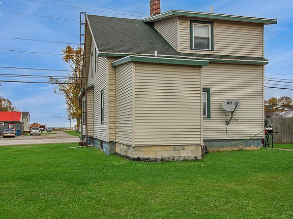 5th image of 1344 W Lakeshore Dr
