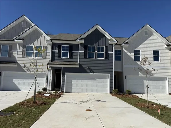 1018 Merritt Dr, Villa Rica, GA 30180