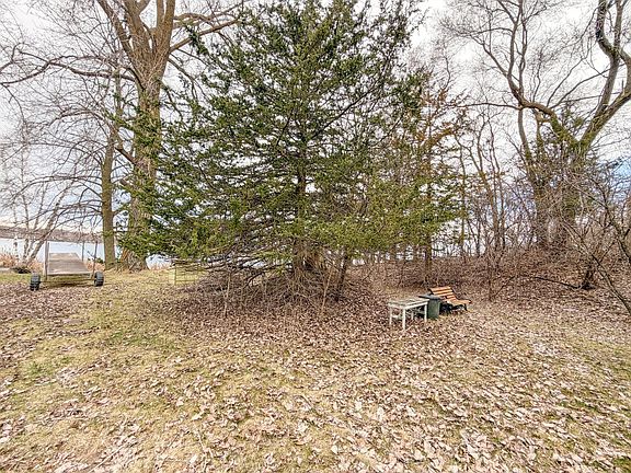 4th image of 12795 183rd St