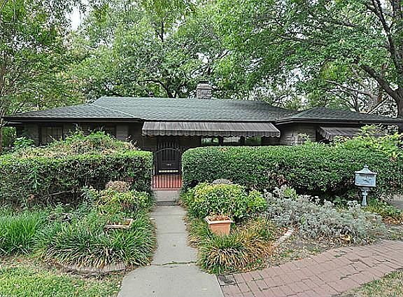 4th image of 2520 Boyd Ave
