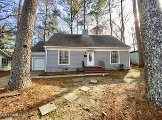 4554 Meadowridge Dr, Jackson, MS 39206