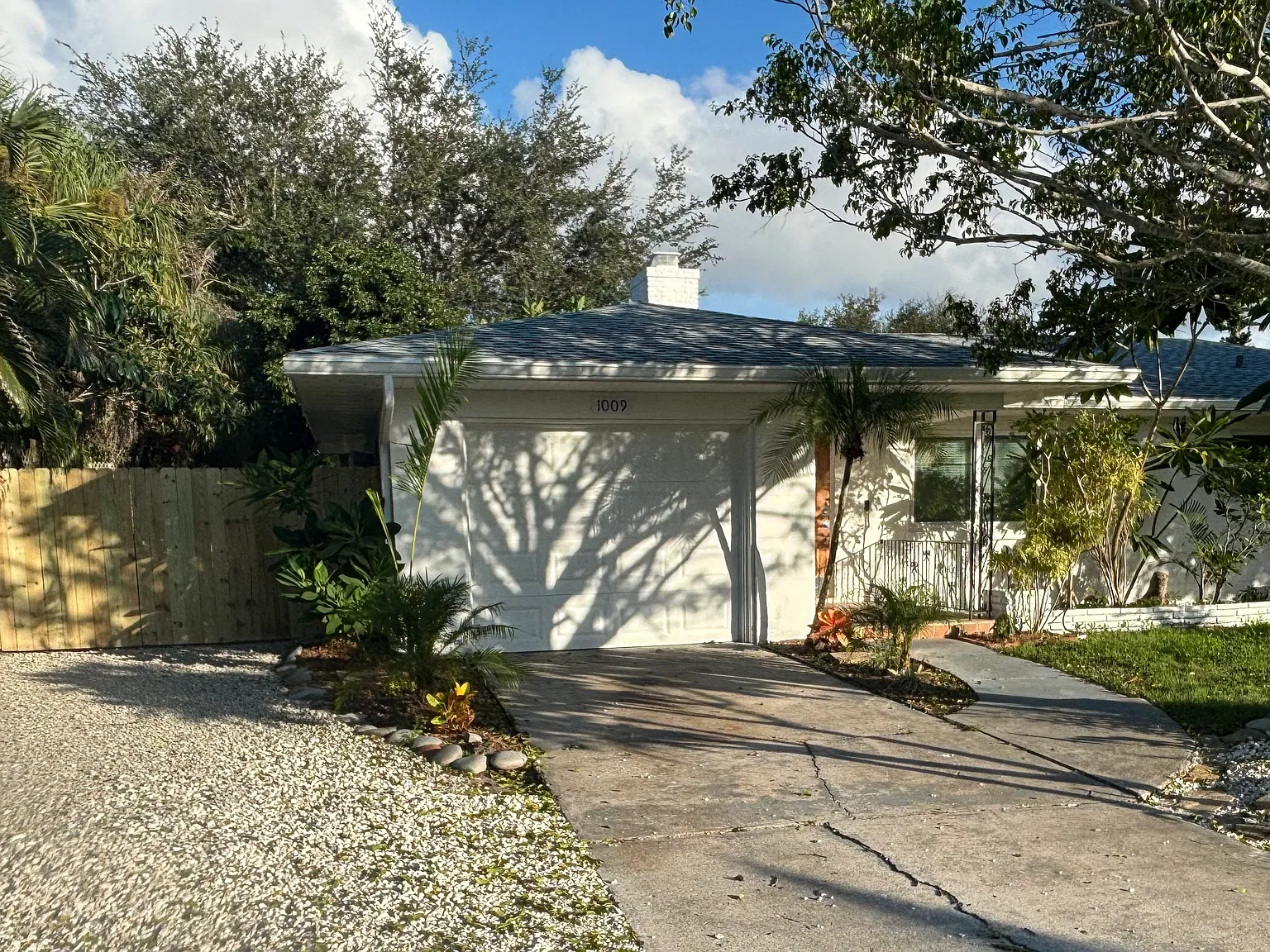 3 bed, 1718 sqft, $2,650 — Photo 3