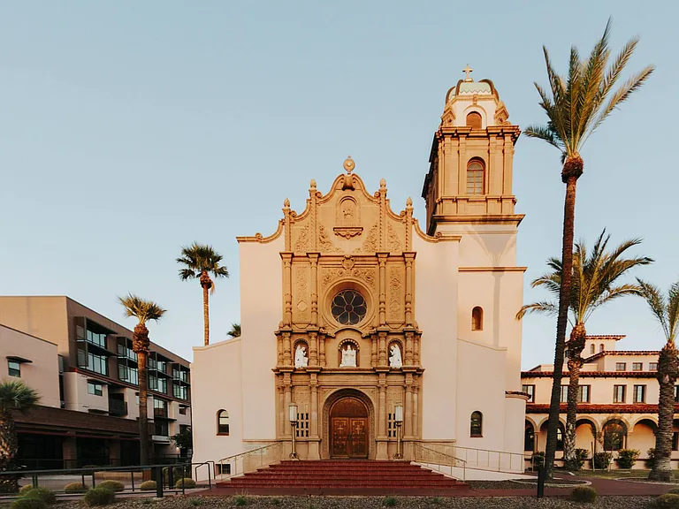 LaRosa Tucson, Amazing Concert Venue