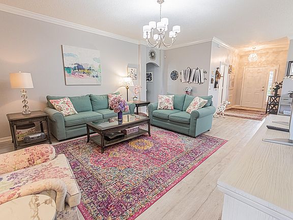 2nd image of 880 NW Sarria Court