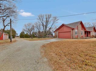 11714 S 60th St, Augusta, KS 67010