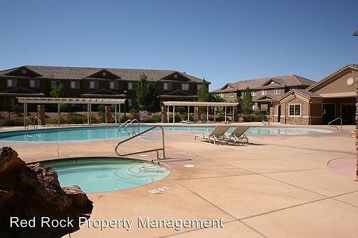 4th image of 3155 S Hidden Valley Dr Unit 124