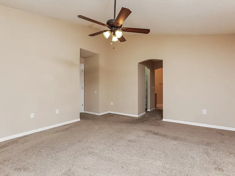 1762 Hillandale Ave — Photo 8