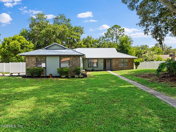 2nd image of 1440 FOREST Lane
