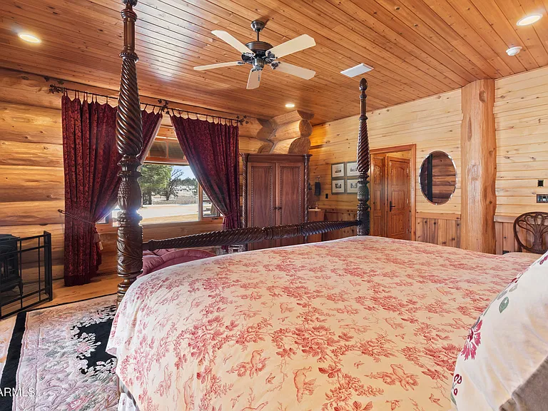 1613 Black Canyon Rd — Photo 24