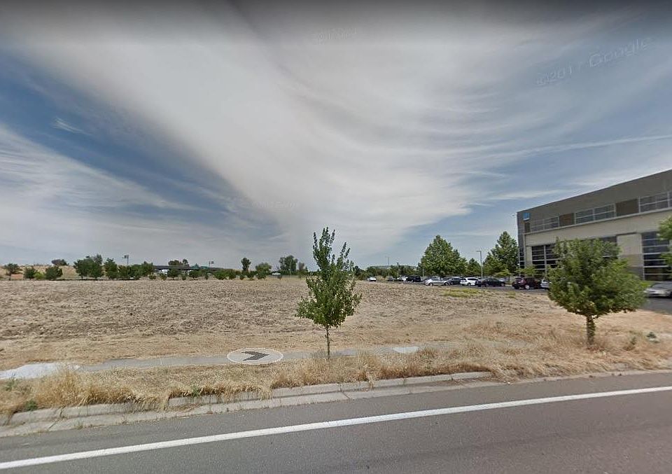 1st image of 4560 Duckhorn Dr