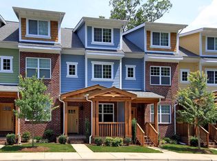 637 Village Main Cir, Davidson, NC 28036