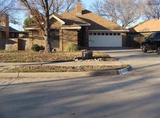 4716 Matterhorn Dr, Wichita Falls, TX 76310