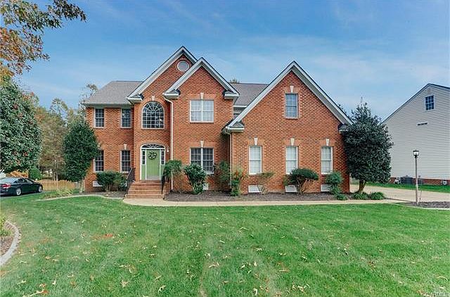 1st image of 5429 Hillshire Way