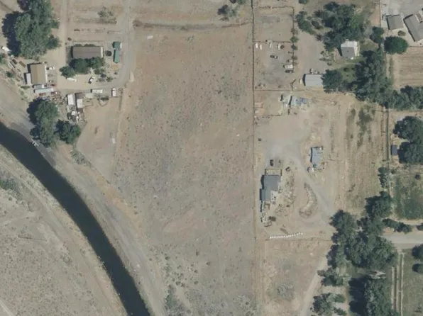 1255 Truckee Ln, Fernley, NV 89408