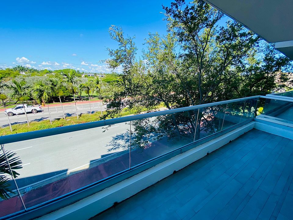 1st image of 6364 Collins Ave #311