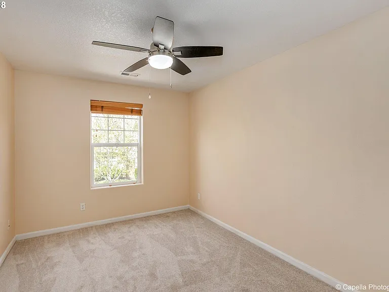 10354 NE Okanogan St — Photo 20