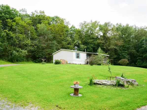 292 Corbett Ave S, Plumville, PA 16246