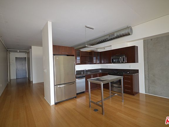 2nd image of 1111 S Grand Ave APT 516