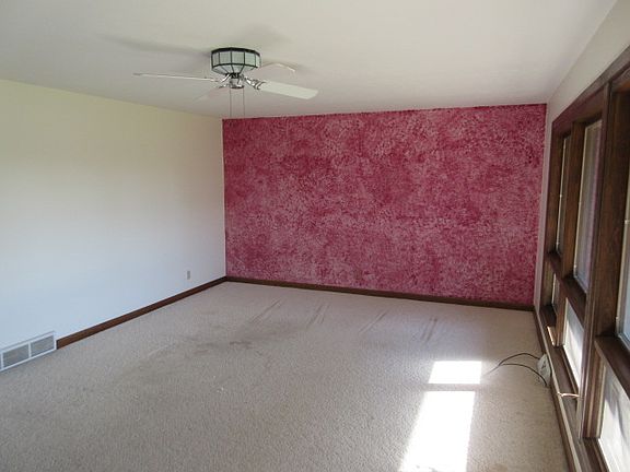 2nd image of 6162 Chinaberry Dr